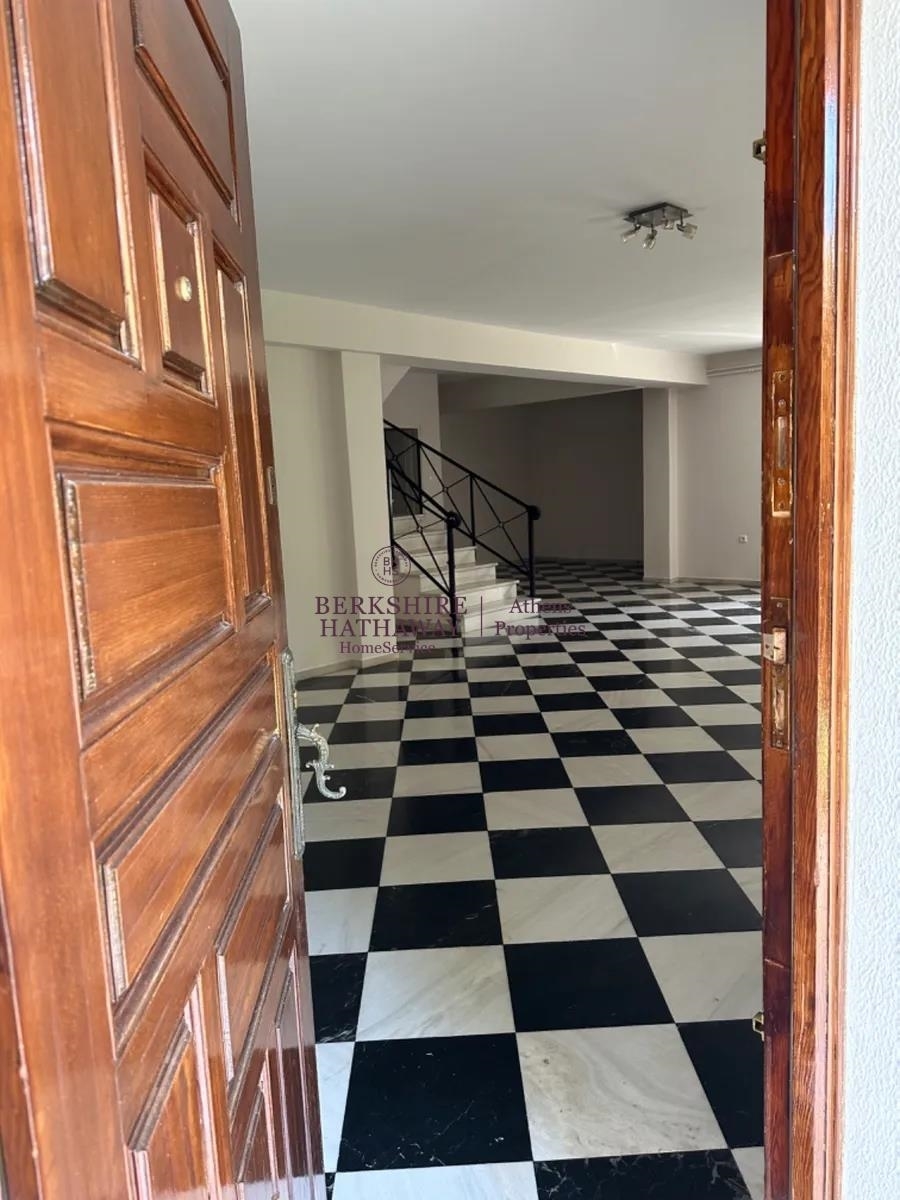 (For Rent) Residential Maisonette || Athens North/Ekali - 242 Sq.m, 4 Bedrooms, 2.900€ 