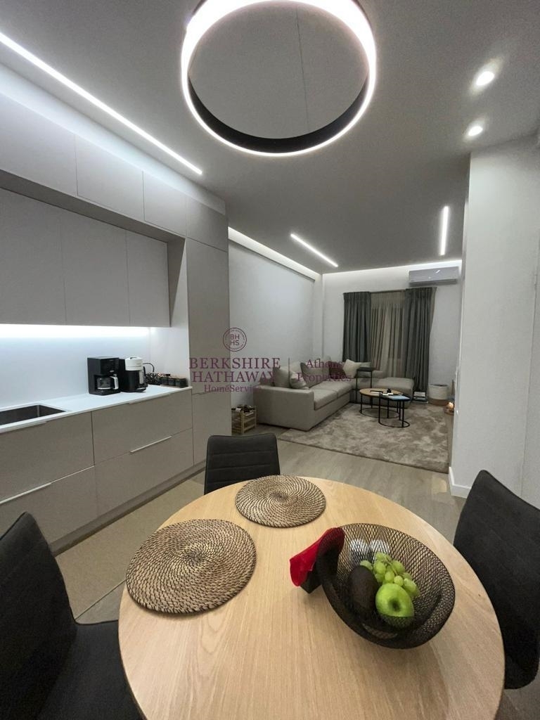 (For Sale) Residential Apartment || Athens Center/Athens - 53 Sq.m, 1 Bedrooms, 250.000€ 