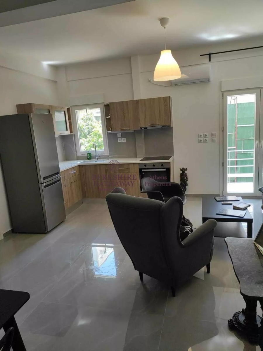 (For Sale) Residential Apartment || Athens Center/Athens - 65 Sq.m, 2 Bedrooms, 260.000€ 