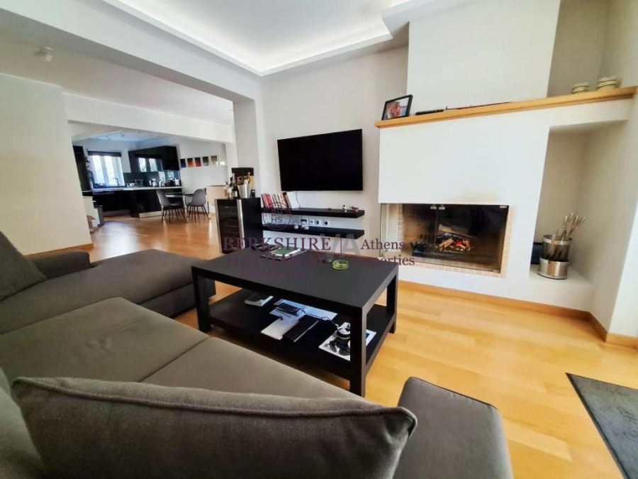 (For Sale) Residential Maisonette || Athens North/Kifissia - 180 Sq.m, 3 Bedrooms, 850.000€ 