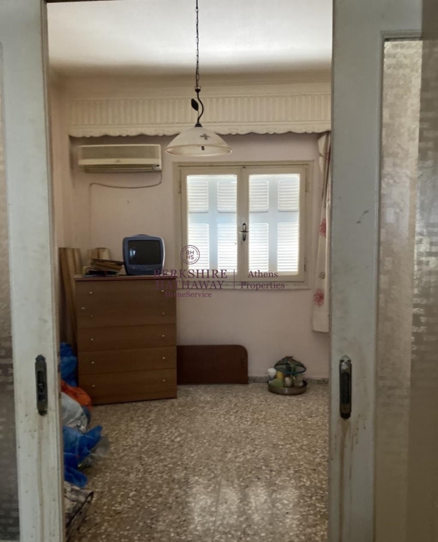 (For Sale) Residential Apartment || Piraias/Korydallos - 74 Sq.m, 2 Bedrooms, 75.000€ 