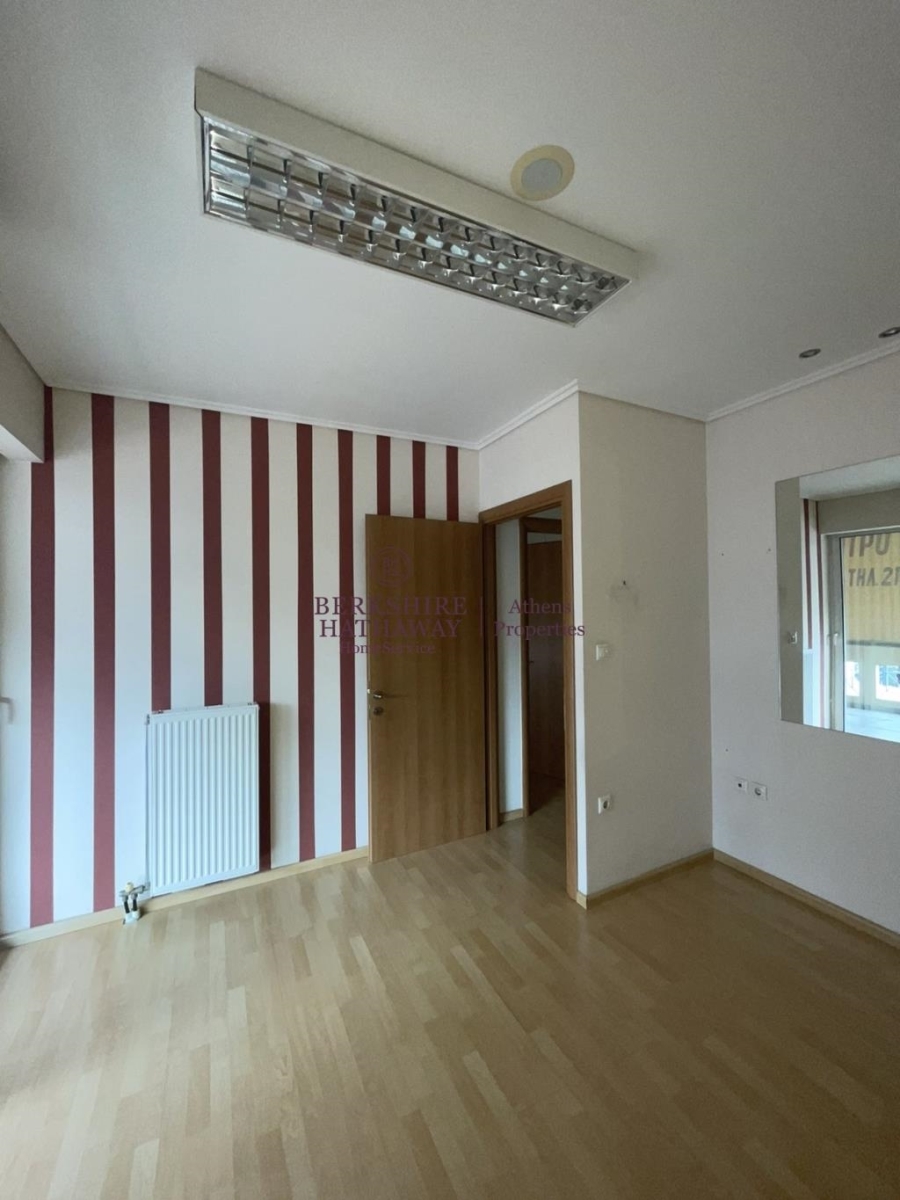 (For Sale) Residential Apartment || Athens Center/Athens - 70 Sq.m, 2 Bedrooms, 240.000€ 